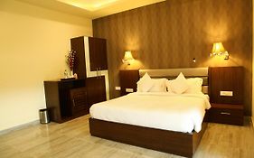 Grand 5 Resort Meerut